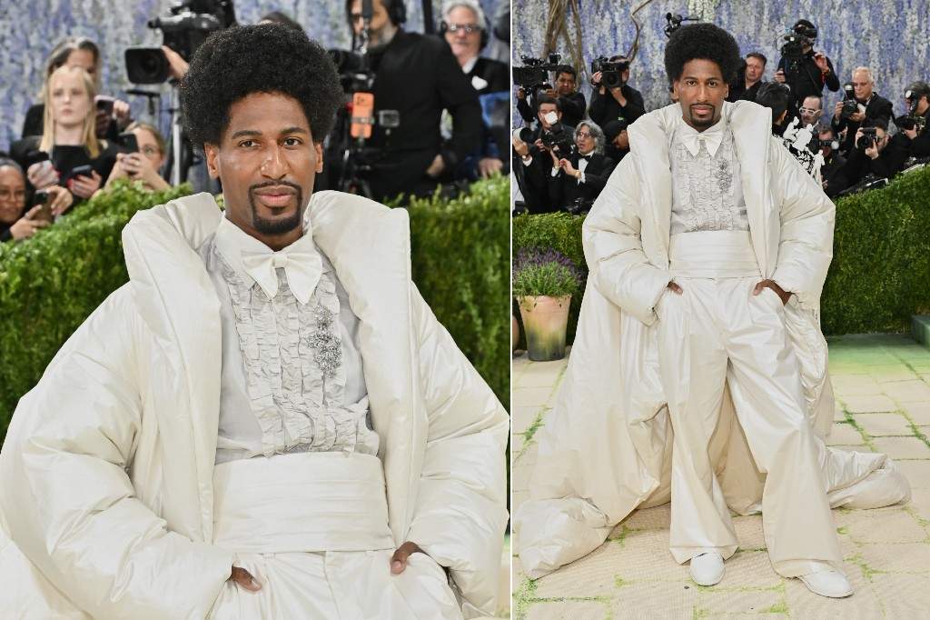 Jon Batiste arrives at The Metropolitan Museum of Art's Costume Institute benefit gala celebrating the opening of the "Costume Art" exhibition on Monday, May 4, 2026, in New York.