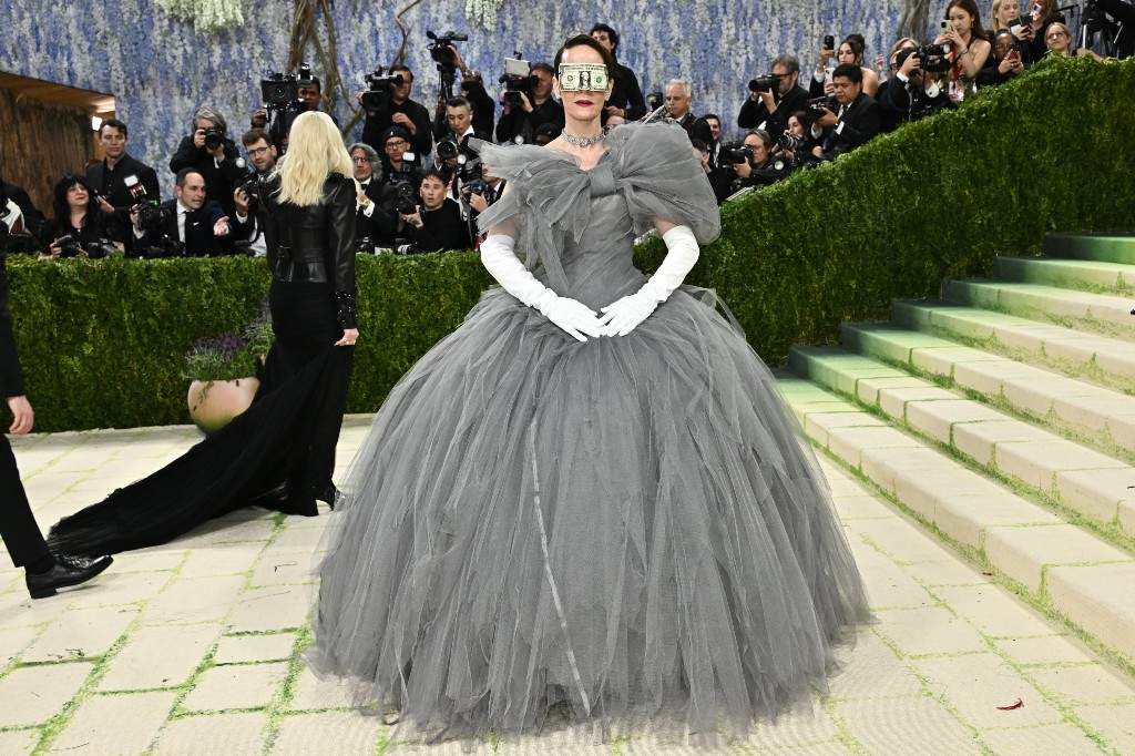 Sarah Paulson arrives at The Metropolitan Museum of Art's Costume Institute benefit gala celebrating the opening of the "Costume Art" exhibition on Monday, May 4, 2026, in New York.