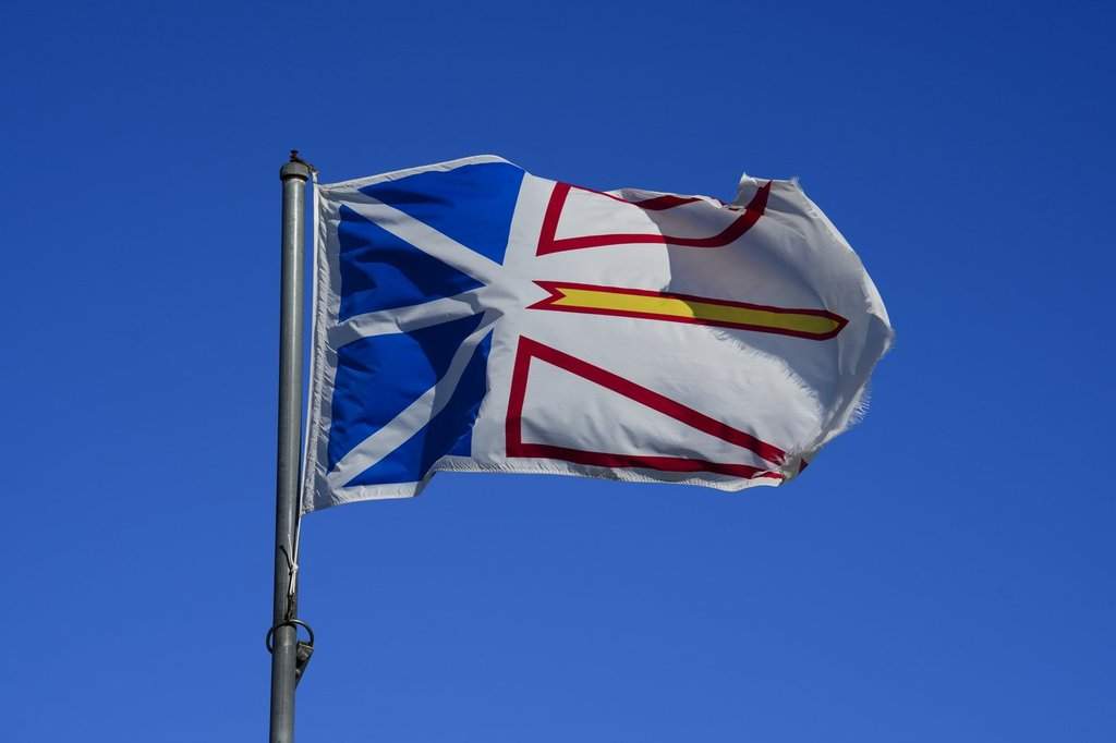 A sailor attempting to cross the Atlantic in a 1.2-metre boat to set a world record was rescued off Newfoundland after calling for help.k.