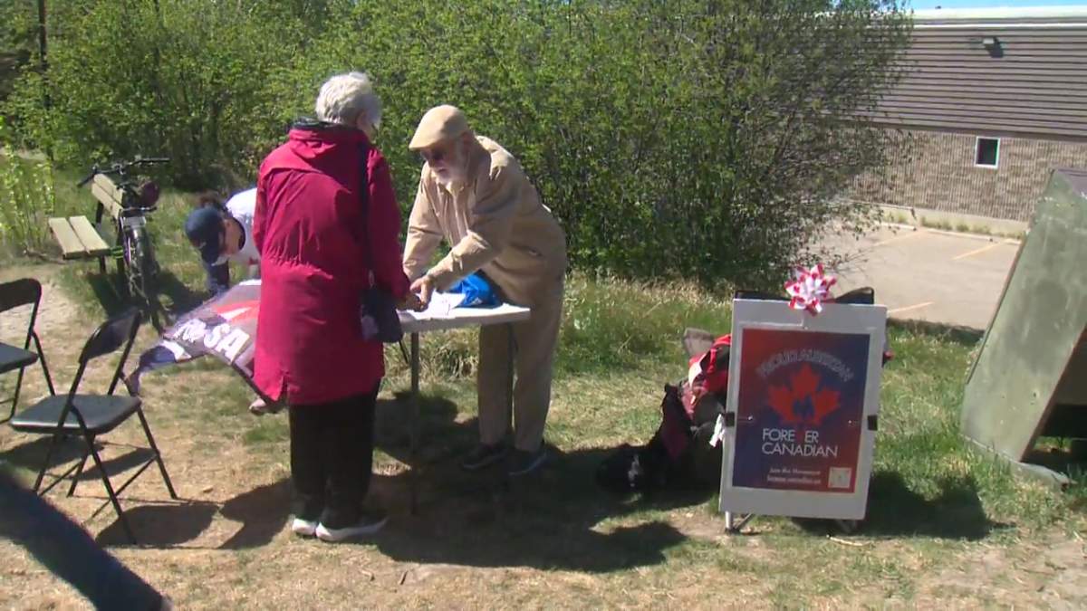 Alexander Molochnikov fled communist USSR in the 1980s and said he will always fight for Canadian values and for Alberta to remain in the country.