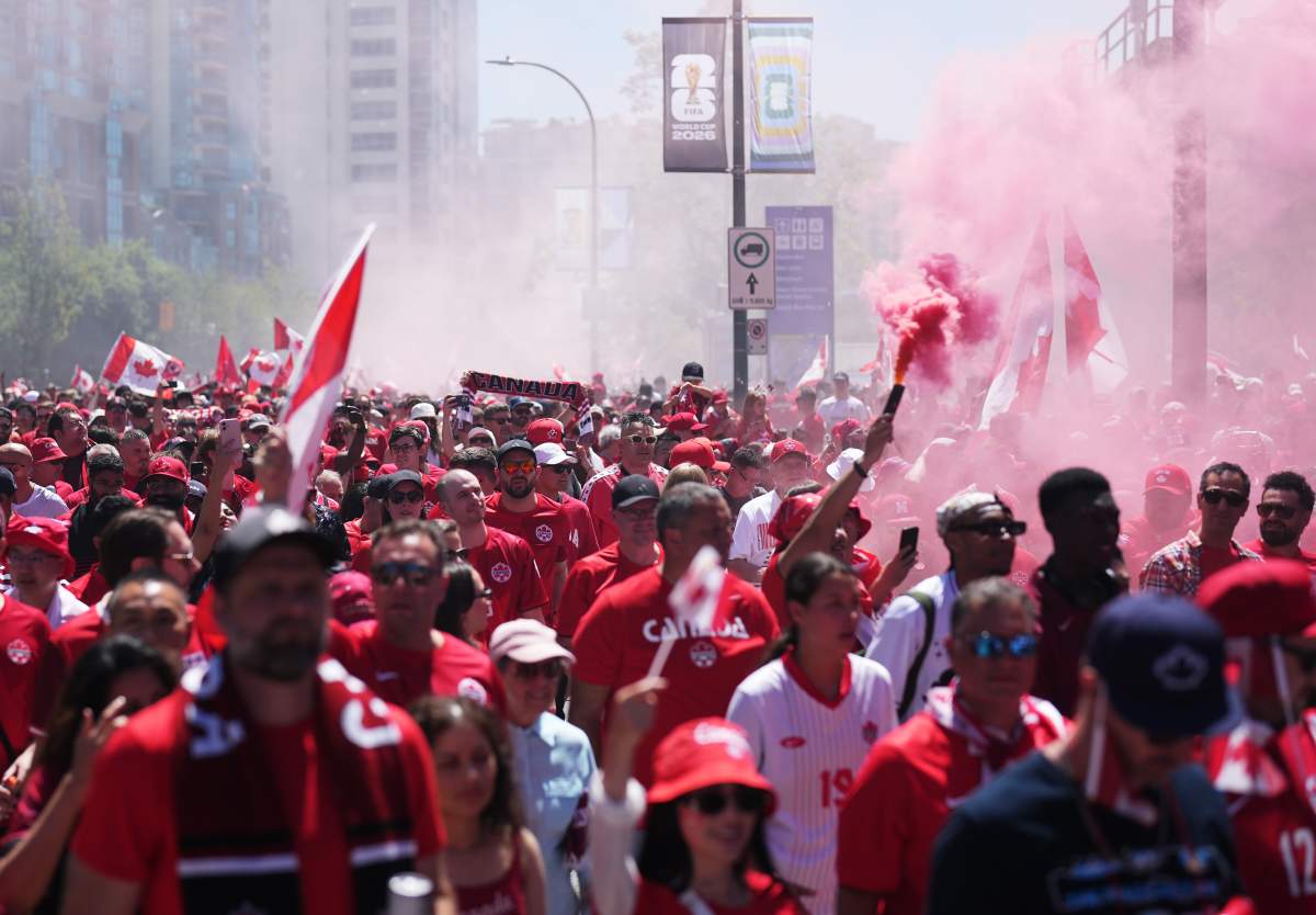 Canada soccer fans