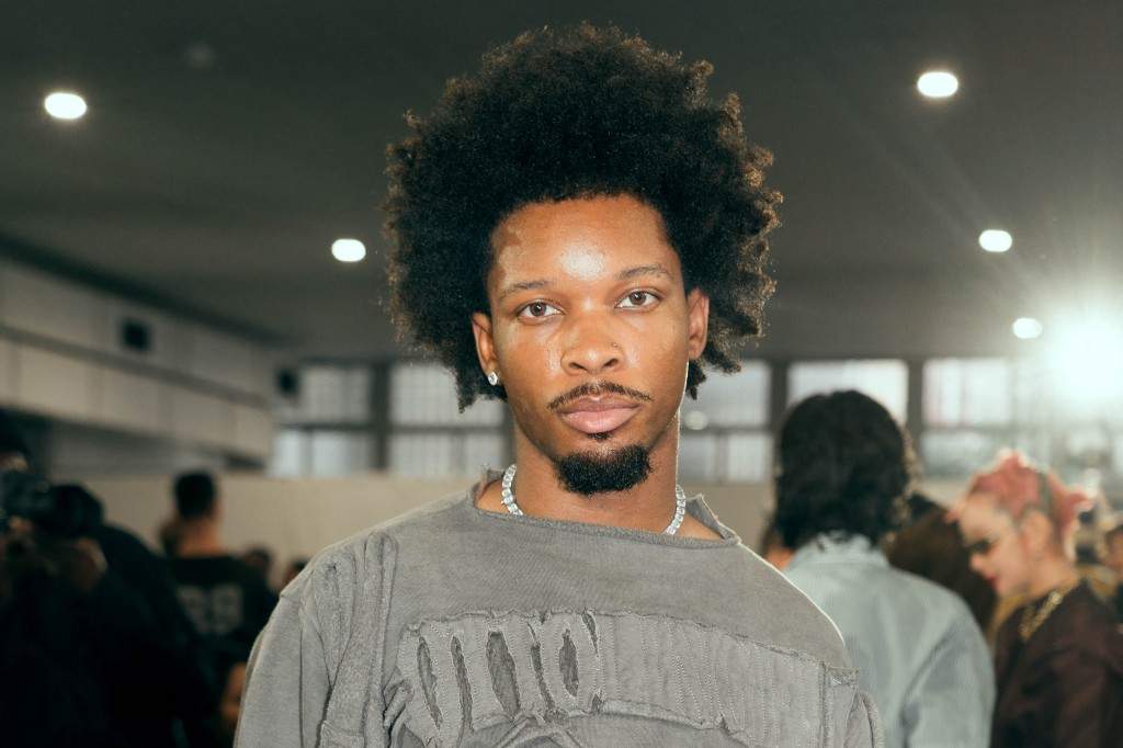 David Anthony Burke, aka D4VD attends the Ottolinger Womenswear Fall/Winter 2025-2026 show as part of Paris Fashion Week on March 9, 2025 in Paris, France.