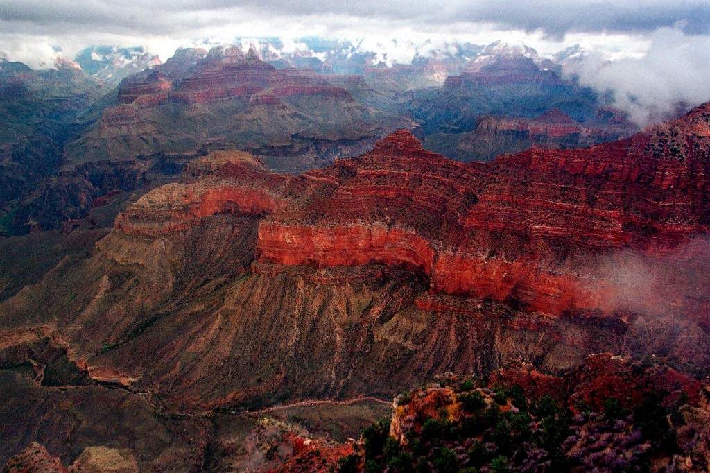 The Kaibab Trail, running right to left at centre, at Grand Canyon National Park on Jan. 20, 2001.