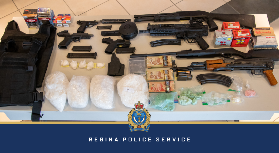 Police in Regina arrested a 43-year-old man and seized several guns, cash, and drugs, the RPS says.