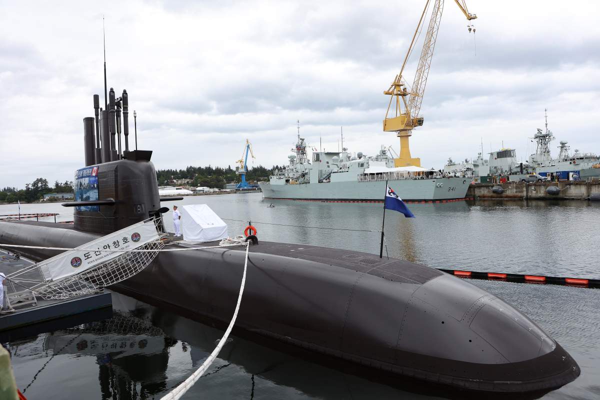 Royal Canadian Navy host the Republic of Korea Navy KSS-III, known as Dosan Ahn Chang-ho, during a welcome ceremony at CFB Esquimalt in Esquimalt, B.C., on Monday, May 25, 2026.