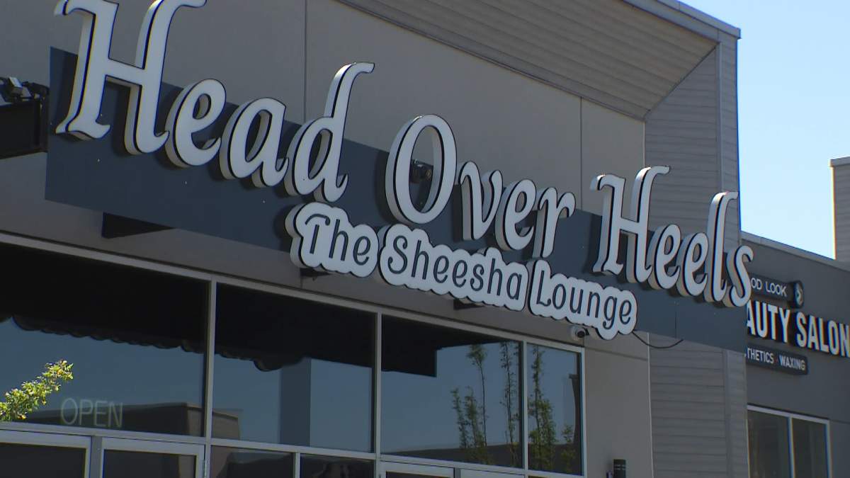 Investigators believe the shooting happened following an earlier arguement at the Head Over Heels Lounge, that is located in the same shopping complex as the Samosa House.