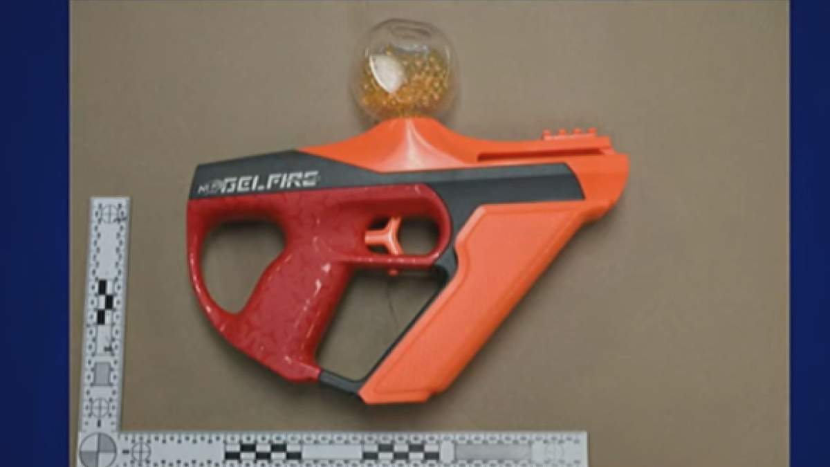 A replica gun is pictured in this photo evidence provided by Toronto police of a weapon involved in 2 hate-motivated assaults against the Jewish community.