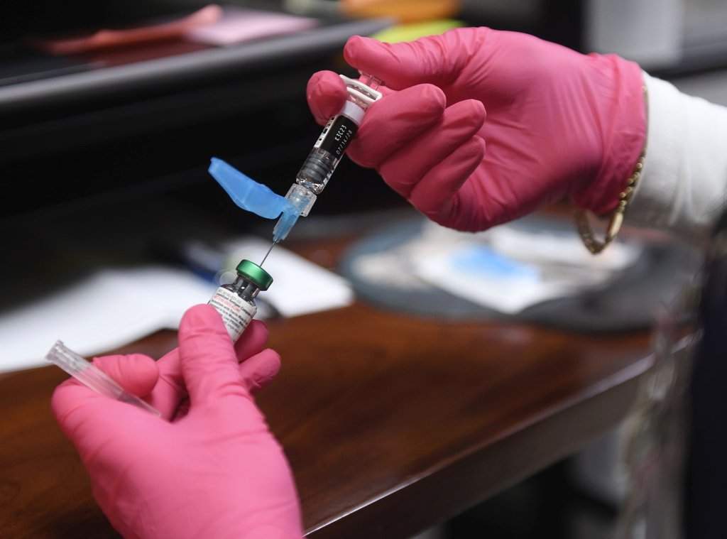 Quebec's measles outbreak has grown to 27 confirmed cases, with the majority linked to the Quebec City area and new exposure sites identified west of the provincial capital.