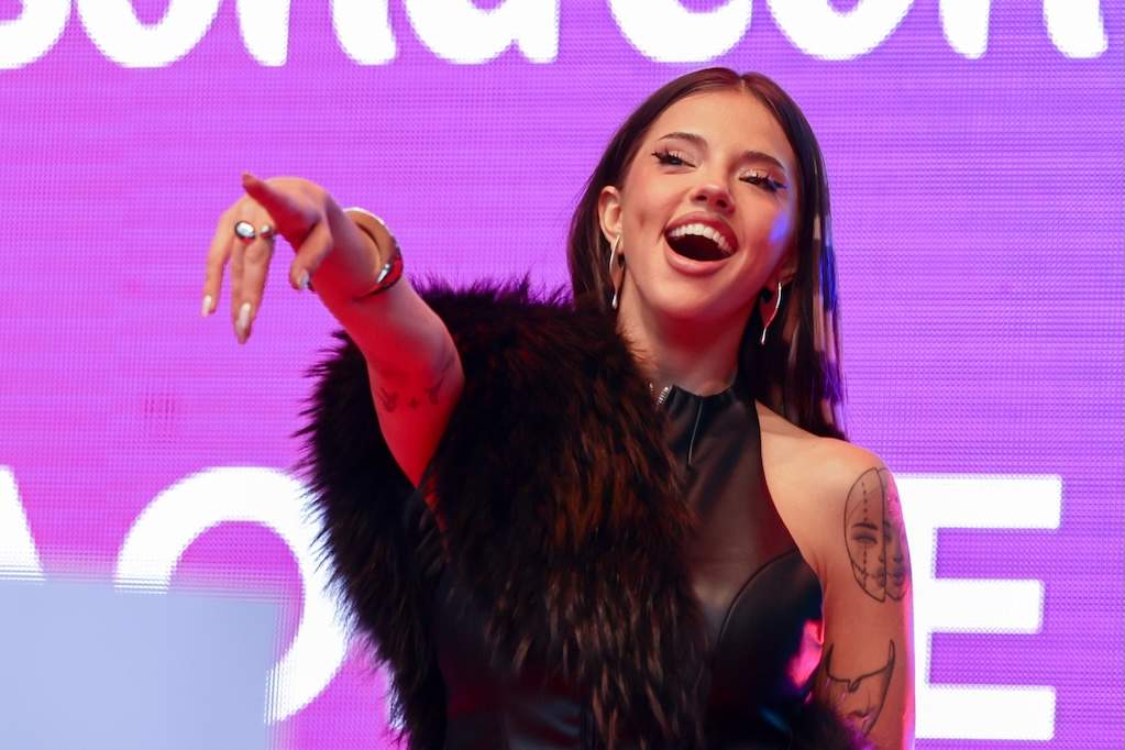 Bulgarian singer Dara won Eurovision in 2026.