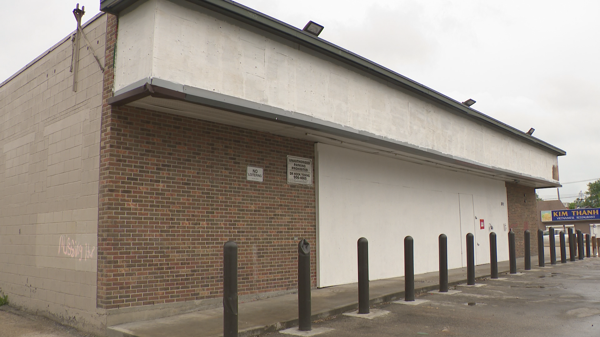 At least eight 7-Eleven stores have closed in Winnipeg since 2024, partly due to retail crime and also corporate restructuring.