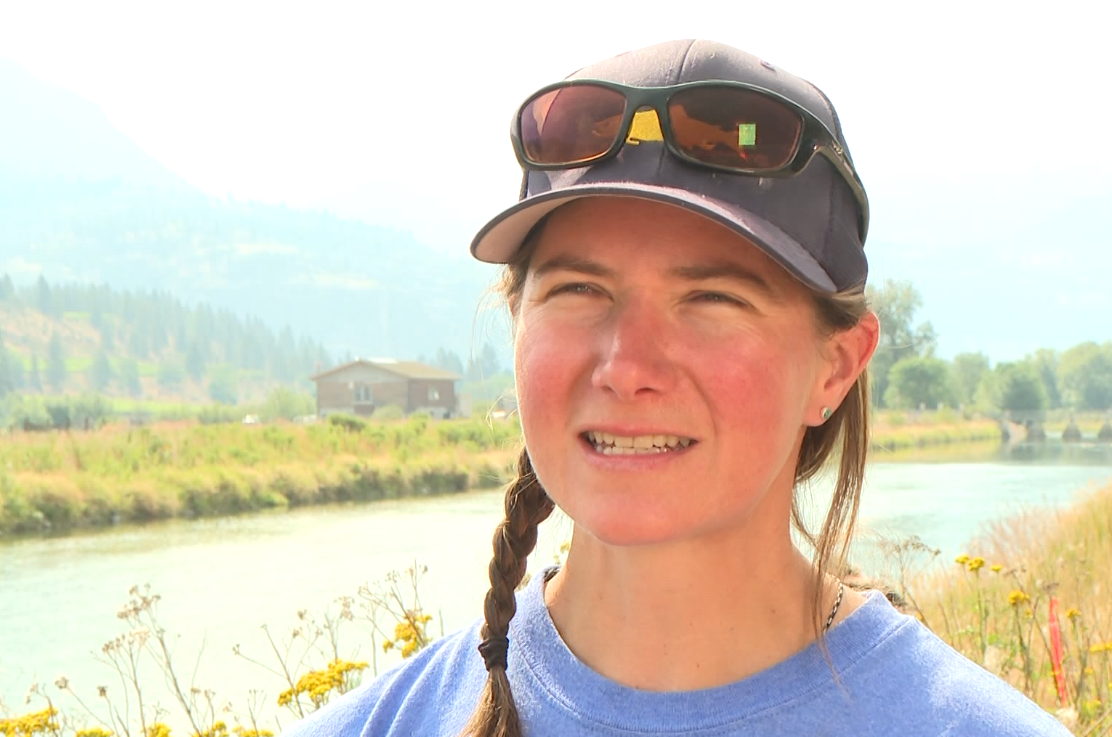 Zoe Eyjolfson, Fluvial Geomorphologist, explains that a high mussel count is a positive indicator of water quality because mussels filter particles from the water.