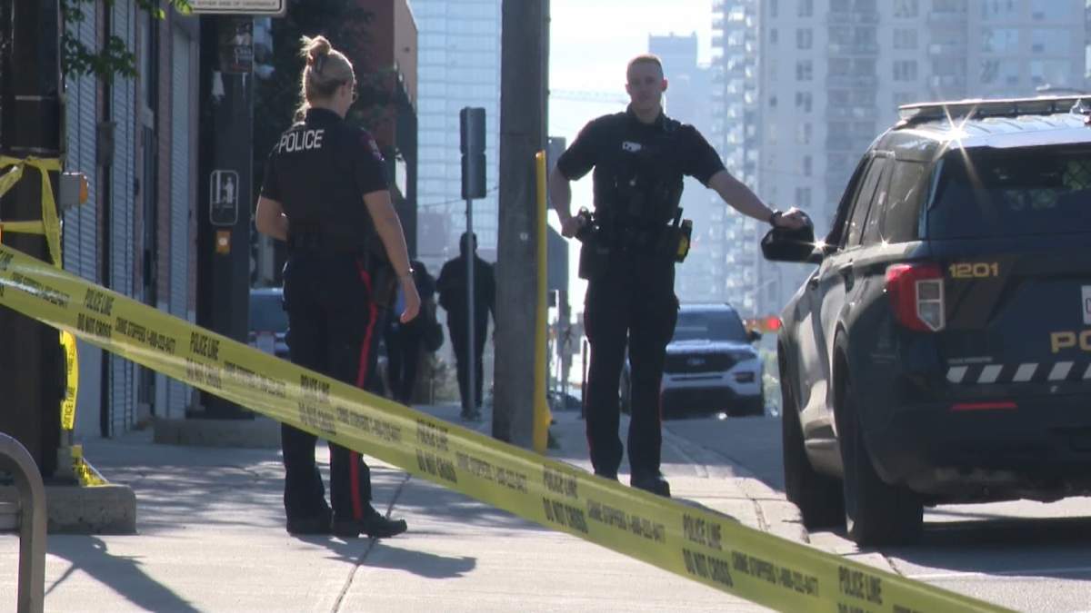 Calgary police had a large area in the southwest community of Sunalta taped off after a serious assault early Tuesday morning.