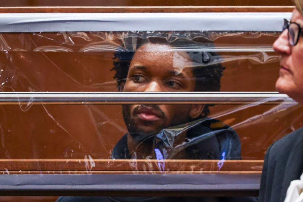 David Anthony Burke, whose stage name is D4vd, is arraigned April 20, 2026, in Los Angeles on charges of killing a 14-year-old girl whose dismembered body was found in his car.