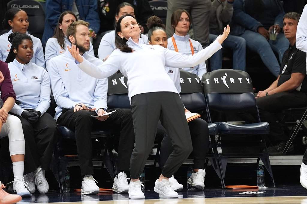 Toronto Tempo head coach Sandy Brondello reacts after a 3-point shot made by Minnesota Lynx guard Kayla McBride during the first half of a WNBA basketball game Thursday, May 21, 2026, in Minneapolis. (AP Photo/Abbie Parr).