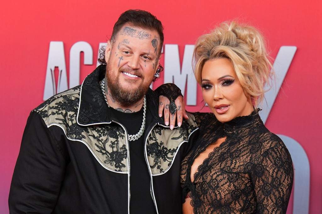 Jelly Roll, left, and Bunnie Xo appear at the 60th annual Academy of Country Music Awards on May 8, 2025, in Frisco, Texas.