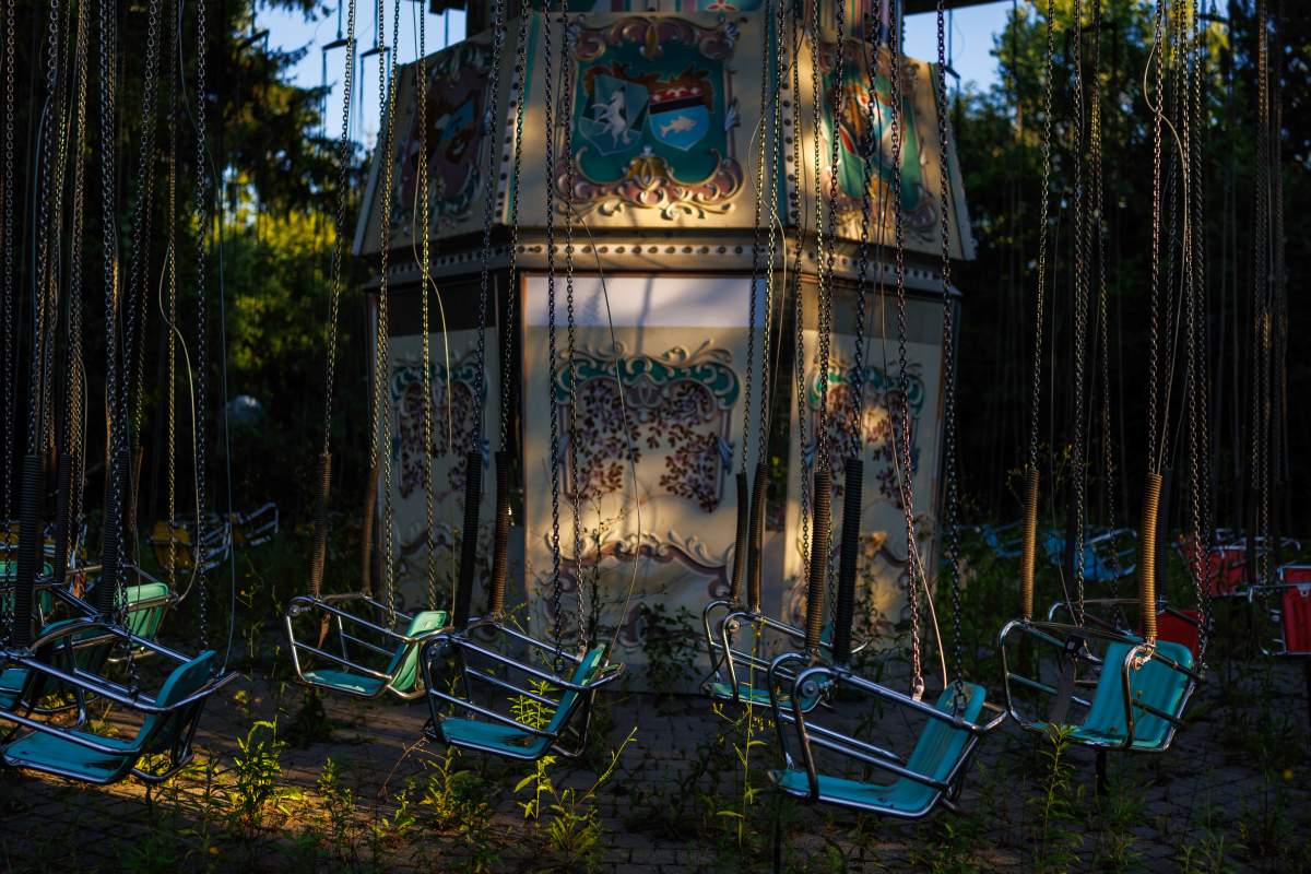 A swing ride seen at Marineland in Niagara Falls Ontario Canada on Monday, Aug. 3, 2026.