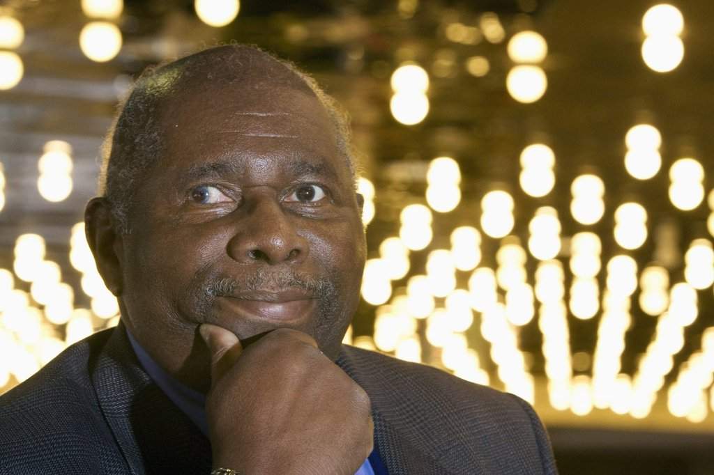 Jazz pianist Oliver Jones is shown in Toronto on Monday May 5, 2008.   THE CANADIAN PRESS/Frank Gunn.