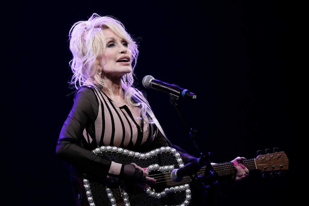 Dolly Parton performs during an event celebrating the Kansas statewide expansion of Dolly Parton's Imagination Library Monday, Aug. 14, 2023, in Overland Park, Kan.