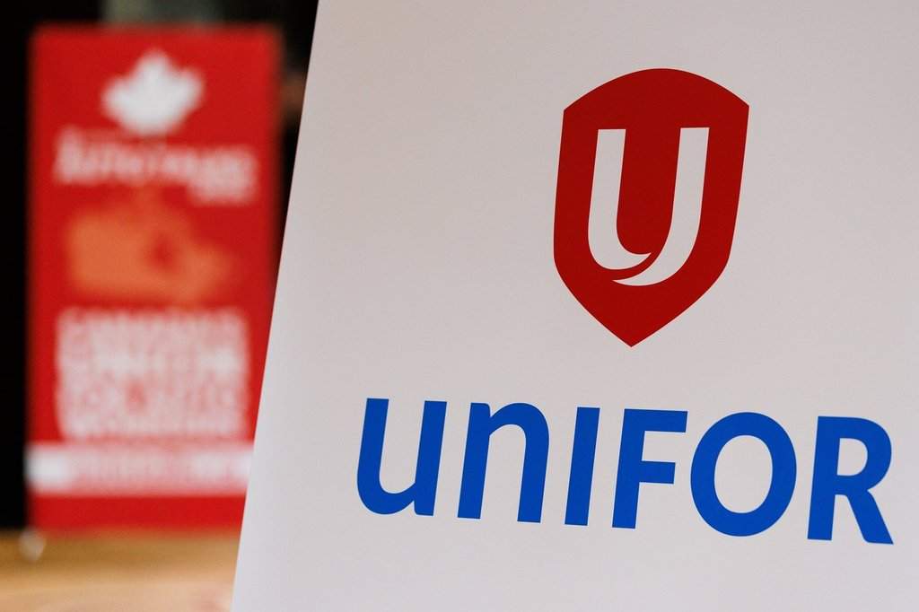 A Unifor logo is seen as Unifor opens negotiations with General Motors in Toronto, on Monday, Aug. 10, 2026. 