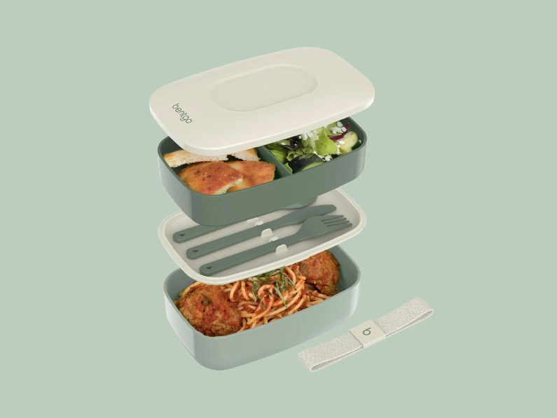These picks from Bentgo, Yumbox, Simple Modern and more make mealtime a little more fun (and a lot less messy).