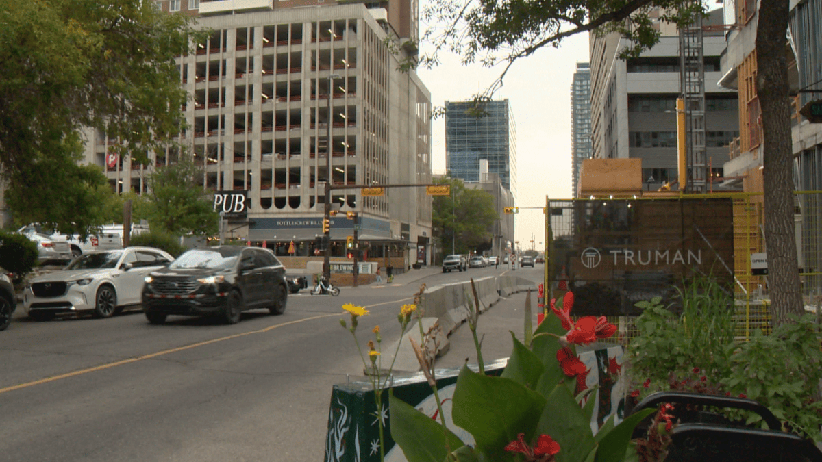 The alignment would make way for trains to travel at street level down 10 Avenue S.W. with the line ending at a station between 1 and 2 Street S.W.
