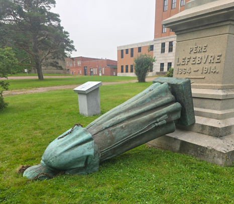 RCMP said a person, or a group of people, pushed the monument off its base at Monument-Lefebvre on Centrale Street in Memramcook, N.B.