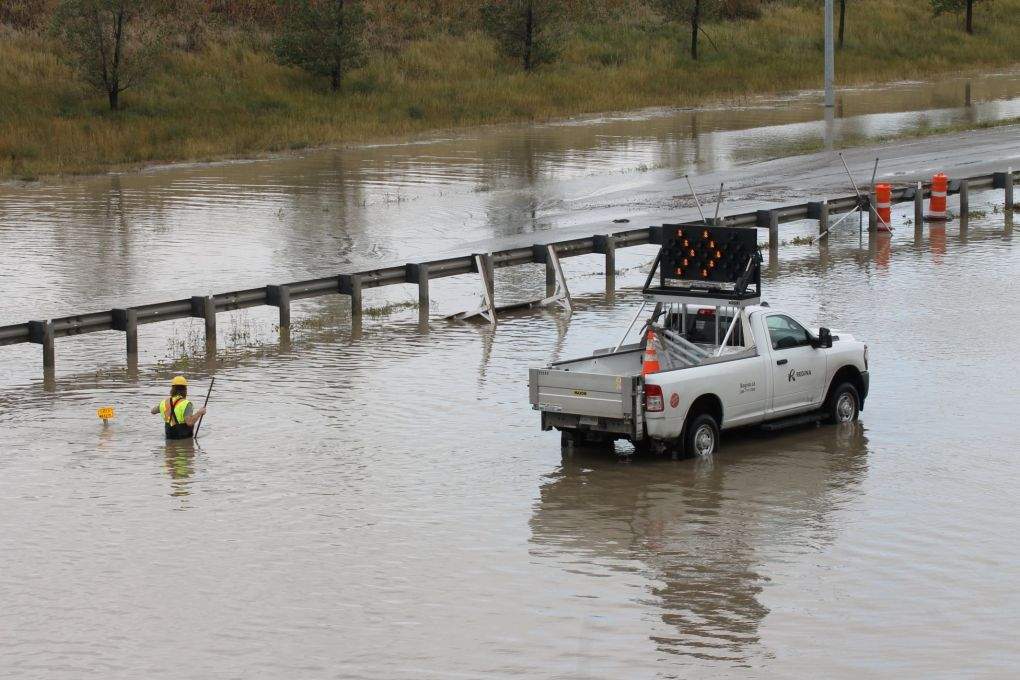 A sinkhole deteriorated further, and parts of Regina flooded, after the city saw more than 100 mm of rain on Sunday and Monday.