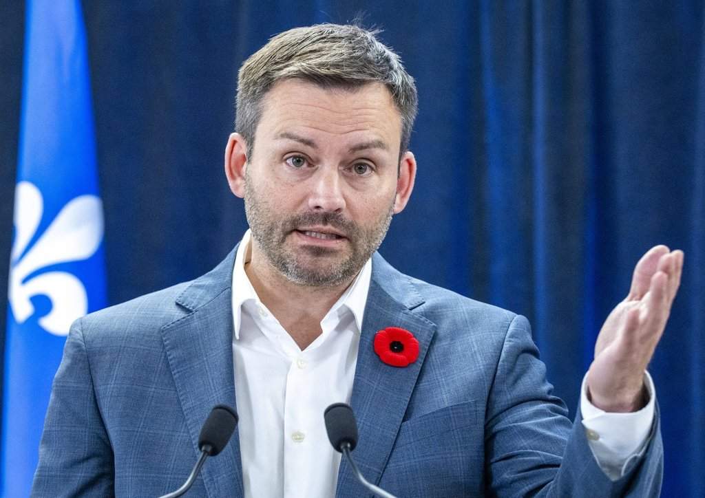 Quebec Premier Paul St-Pierre Plamondon holds a press conference to announce emergency aid for unhoused people across 16 regions of Quebec, in Montreal on Friday, Oct. 23, 2026. THE CANADIAN PRESS/Christinne Muschi.
